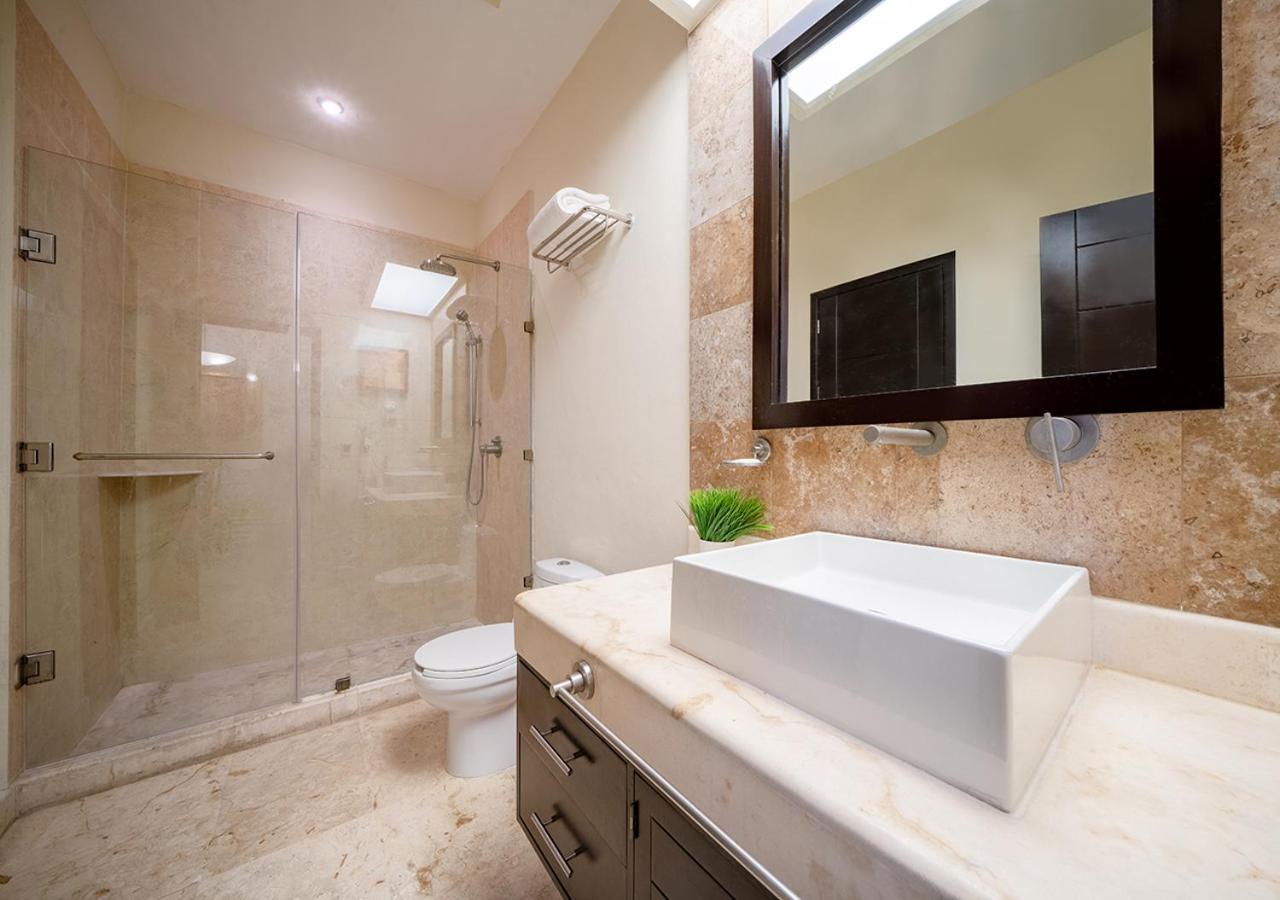 Condo Surf 405 - Luxury Oceanview Beachfront 3 Bedroom With Gym - At El Faro Condos Playa del Carmen Extérieur photo
