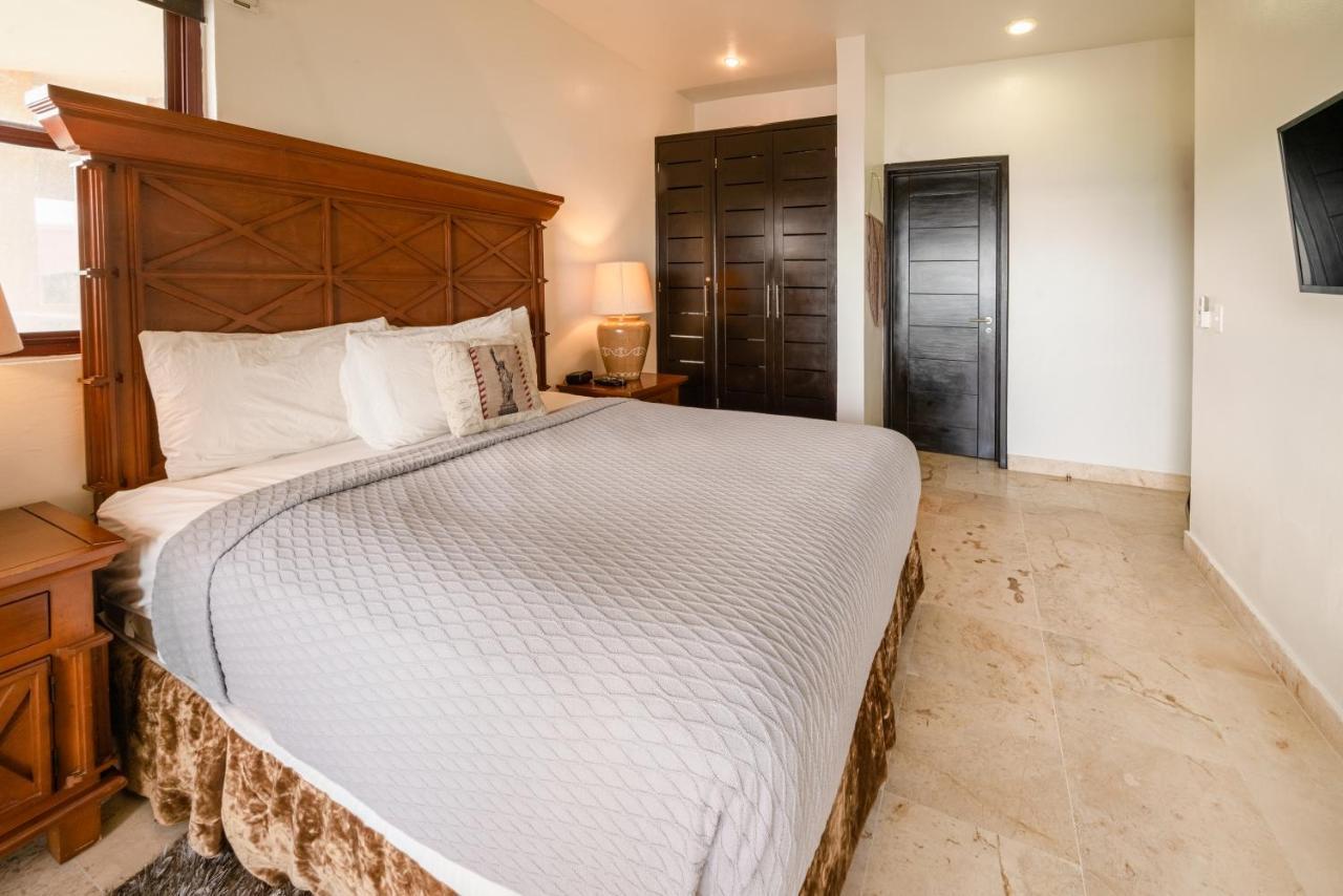 Condo Surf 405 - Luxury Oceanview Beachfront 3 Bedroom With Gym - At El Faro Condos Playa del Carmen Extérieur photo